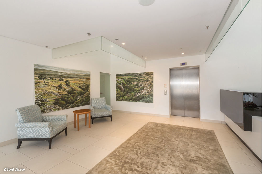 Olive Arena Boutique&Business Hotel-By Ran Hotels Nahariya Exterior photo