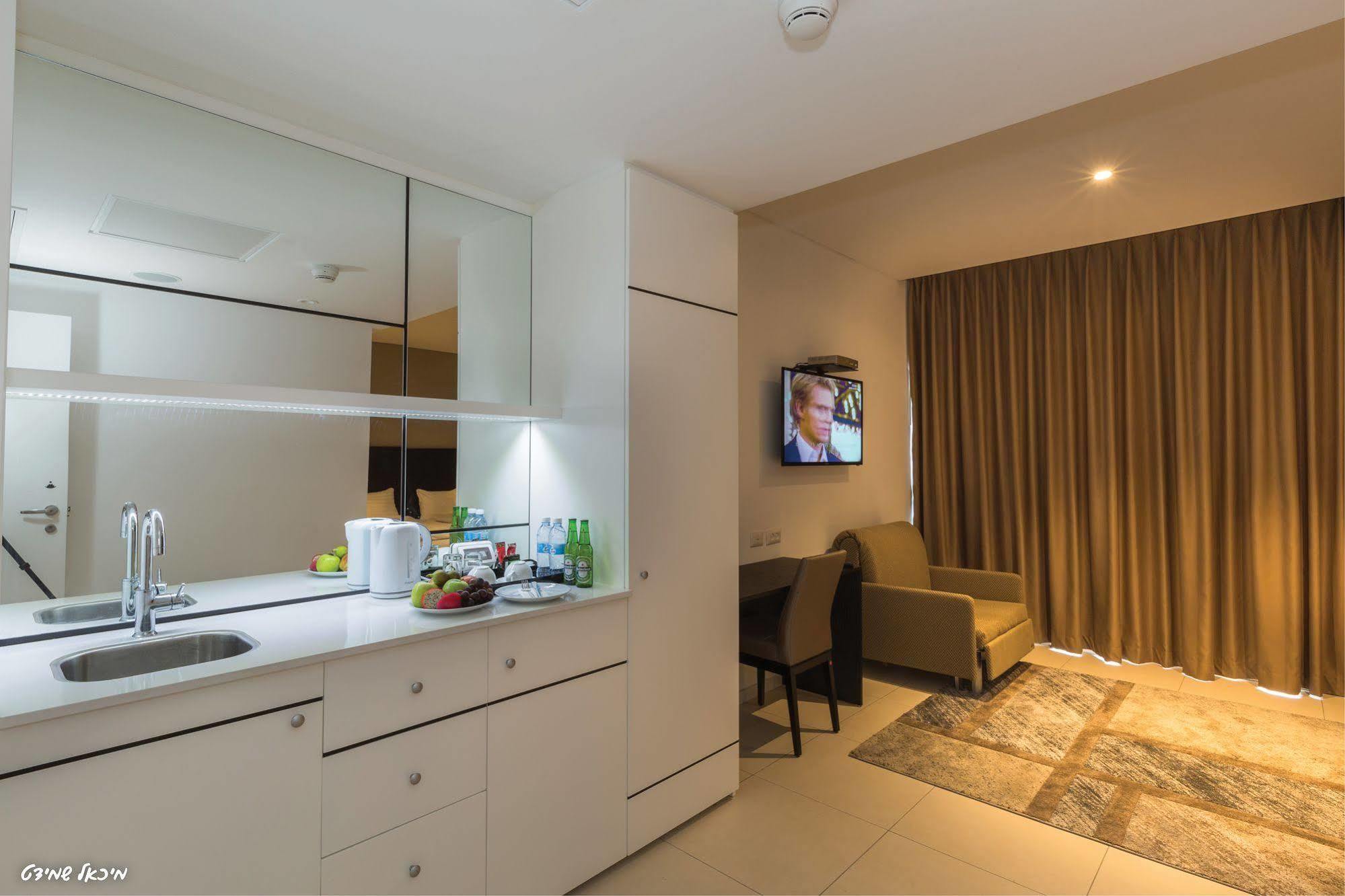 Olive Arena Boutique&Business Hotel-By Ran Hotels Nahariya Exterior photo