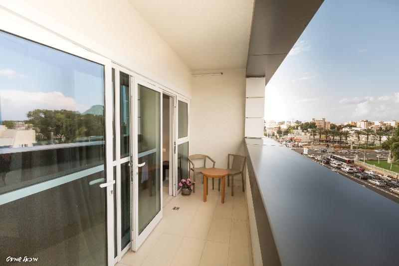 Olive Arena Boutique&Business Hotel-By Ran Hotels Nahariya Exterior photo